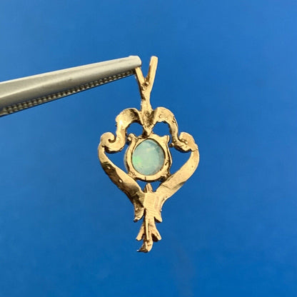 Vintage 14K Yellow Gold Opal Solitaire Free Form Modernist Charm Pendant