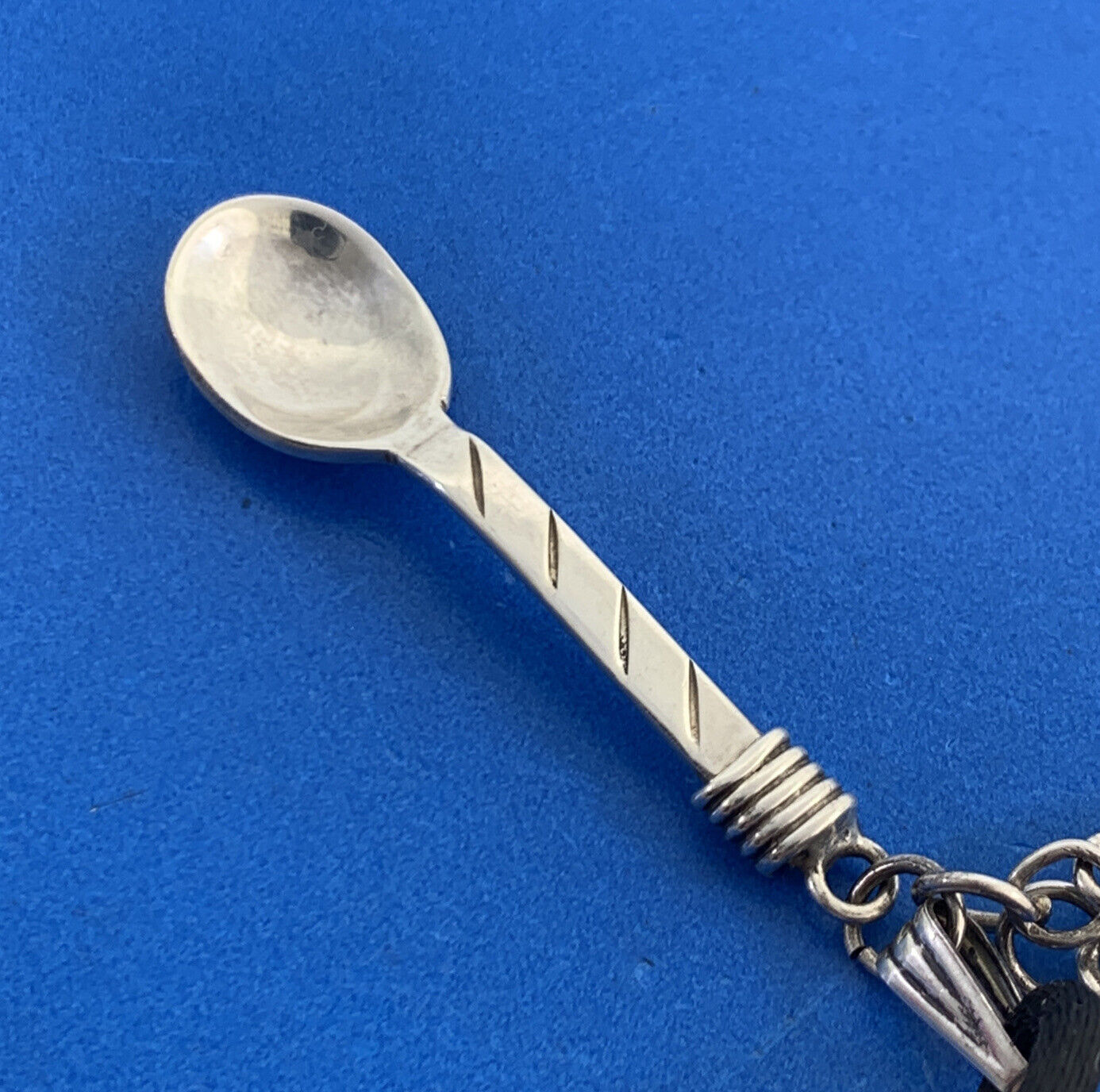 Taxco Mexico 925 Sterling Silver Knife Spoon Fork Cord Necklace