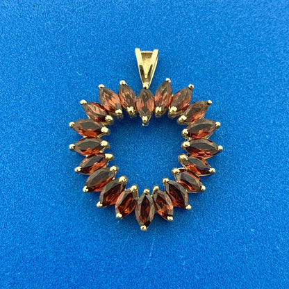 Gorgeous 10k Yellow Gold Marquise Cut Garnet Open Heart Loving Romantic Pendant
