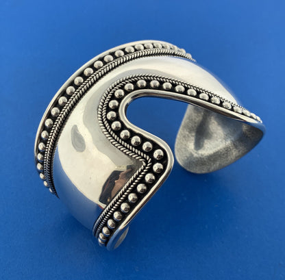 BA Suarti 925 Sterling Silver Rope Beaded Modernist Statement Cuff Bracelet
