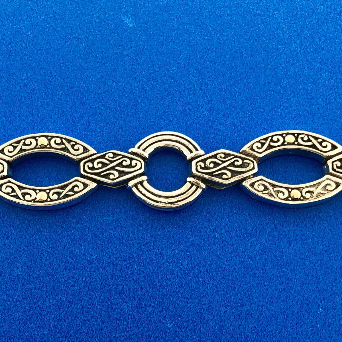 Designer 18K White Gold Sterling Silver Scroll Oval Circle Link Toggle Bracelet
