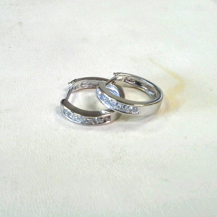 14k White Gold ZEI Diamond Hoop Earrings