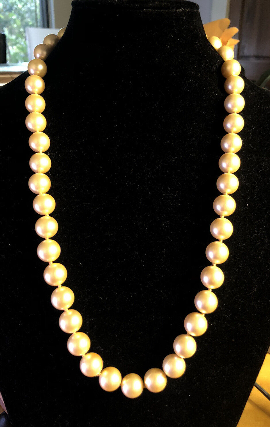 Vintage Designer 14K Yellow Gold Gold 12.5 mm Gold Pearl Statement Necklace