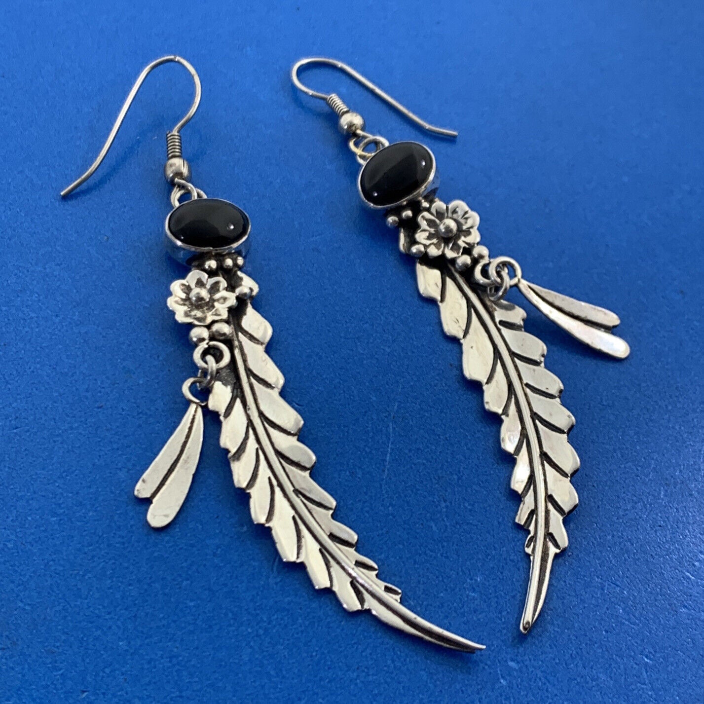 Vintage Native American 925 Sterling Silver Black Onyx Dangle Feather Earrings