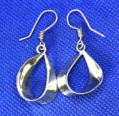 Taxco Mexico TC-131 925 Modernist Sterling Silver Loop Dangle Hook Earrings