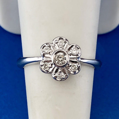Vintage 14K White Gold Diamond Flower Cluster Sweetheart Promise Engagement Ring