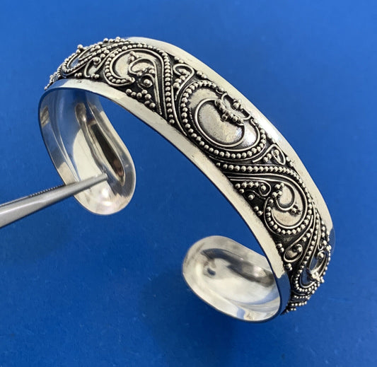 Designer 925 Sterling Silver Beaded Filigree Detail Open Cuff Bracelet