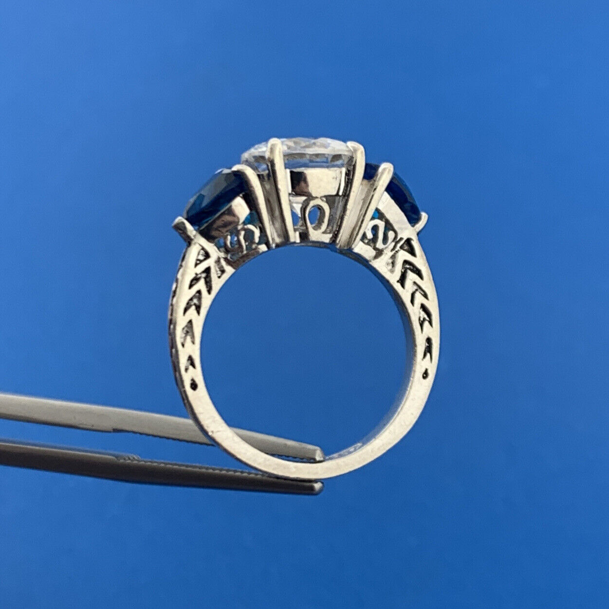 Sterling Silver 925 Blue White Cubic Zirconia CZ Cocktail Ring Vintage Style