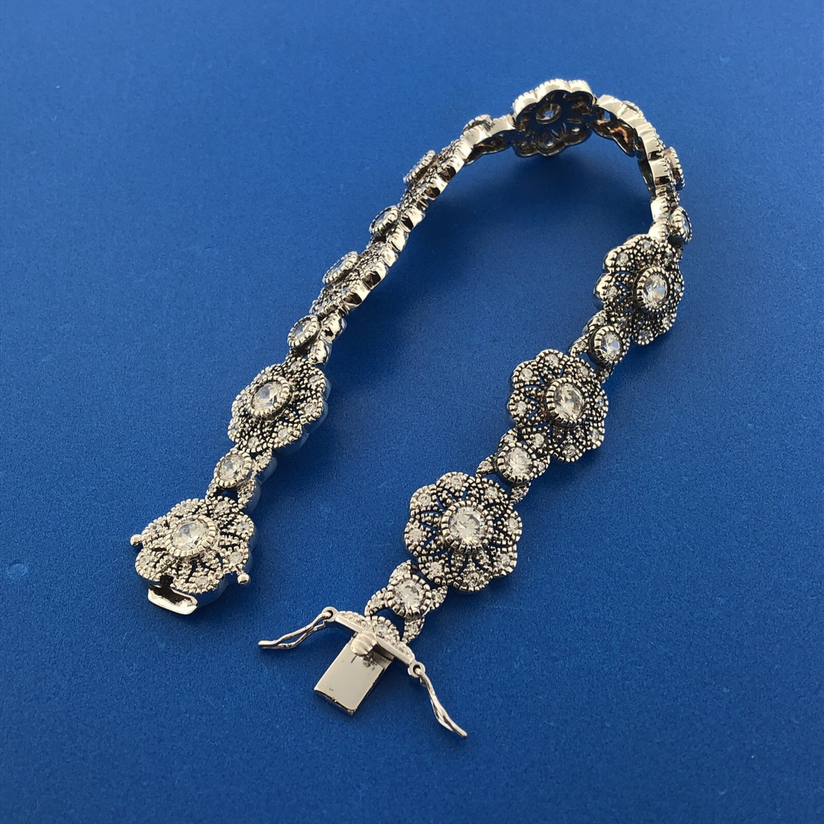 Designer 925 Sterling Silver Cubic Zirconia Floral Flower Panel Tennis Bracelet