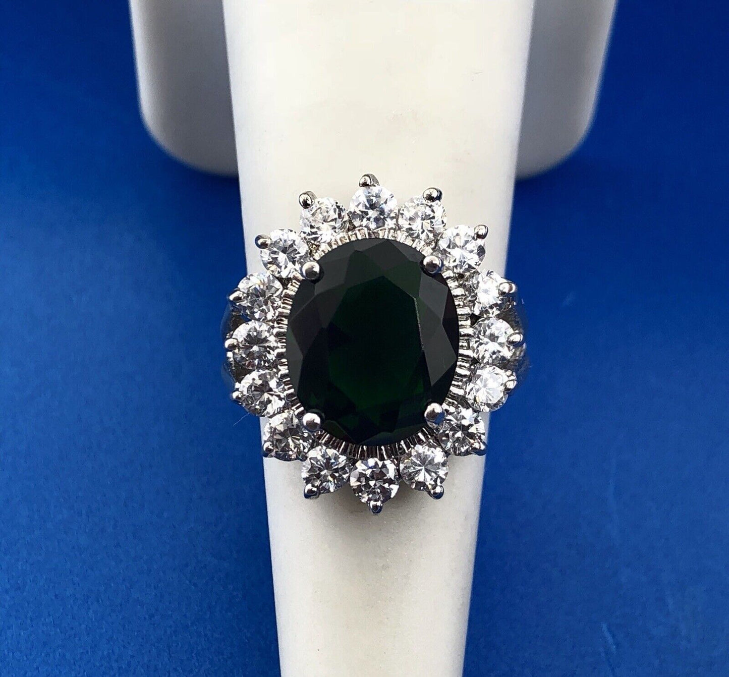 Retro Sterling Silver 925 Green White CZ Statement Fashion Cocktail Ring