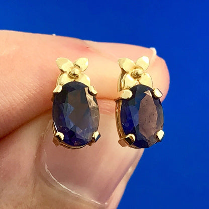 Designer Mexico 14K Yellow Gold Floral Motif Amethyst February Stud Earrings