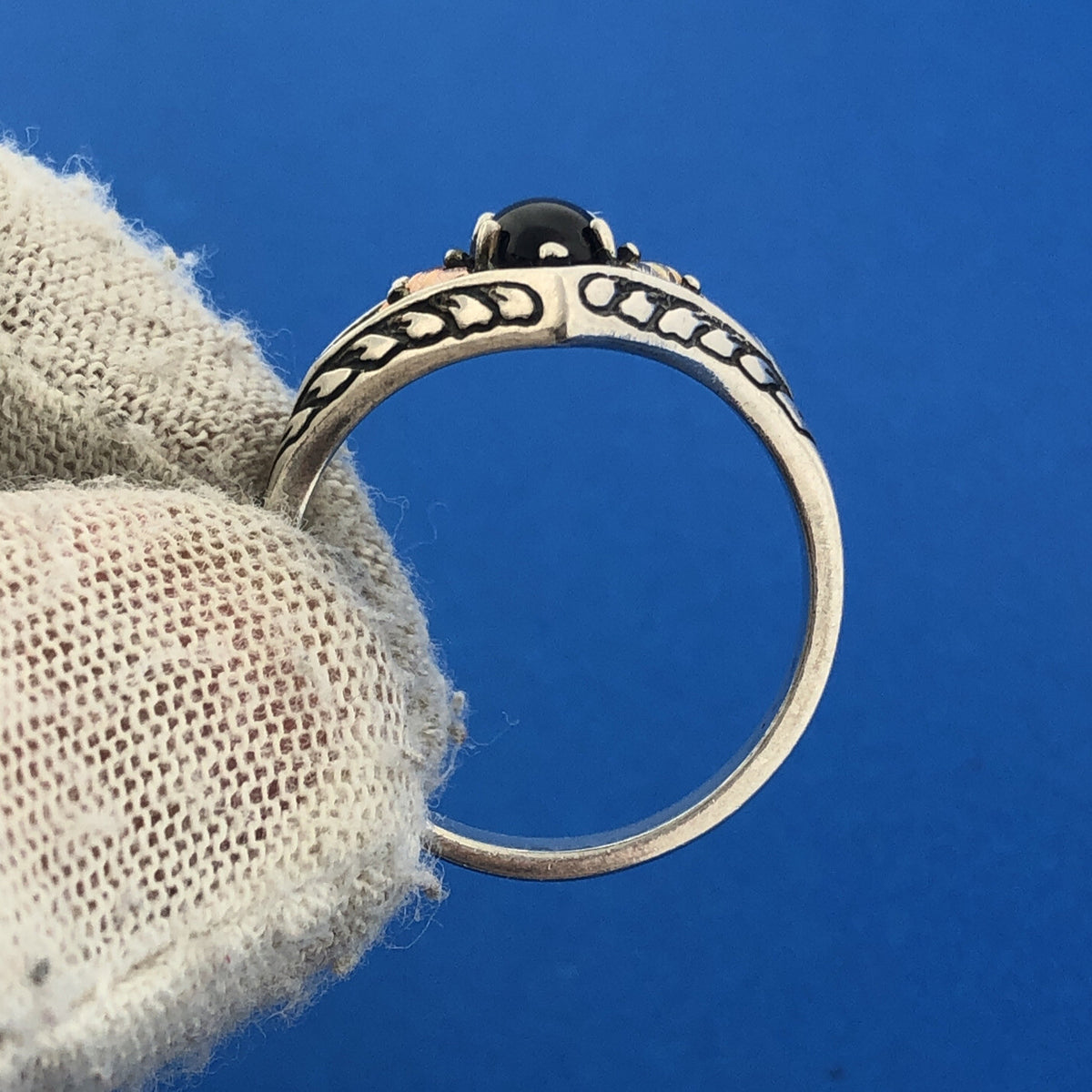 Sterling Silver CCO Coleman Black Onyx Ring with 12k Rose & Yellow Leaf Design