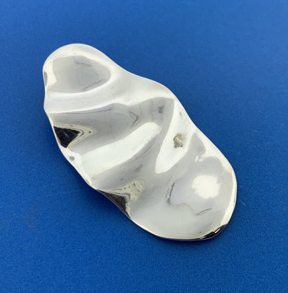 Designer Stunning Sterling Silver 925 Abstract Oval Crunched Wavy Pendant