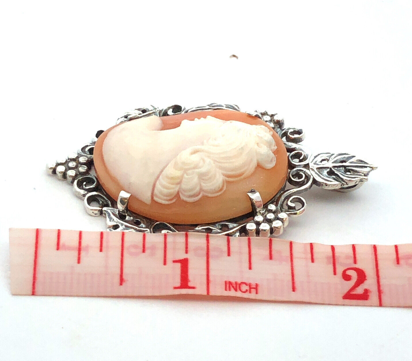 Estate Kabana 925 Sterling Silver Oval Cameo Vines And Grapes Statement Pendant