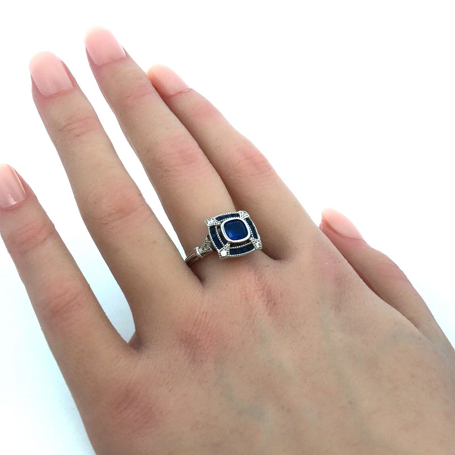 Designer Jeulia 925 Sterling Silver Blue Sapphire CZ Square Anniversary Ring