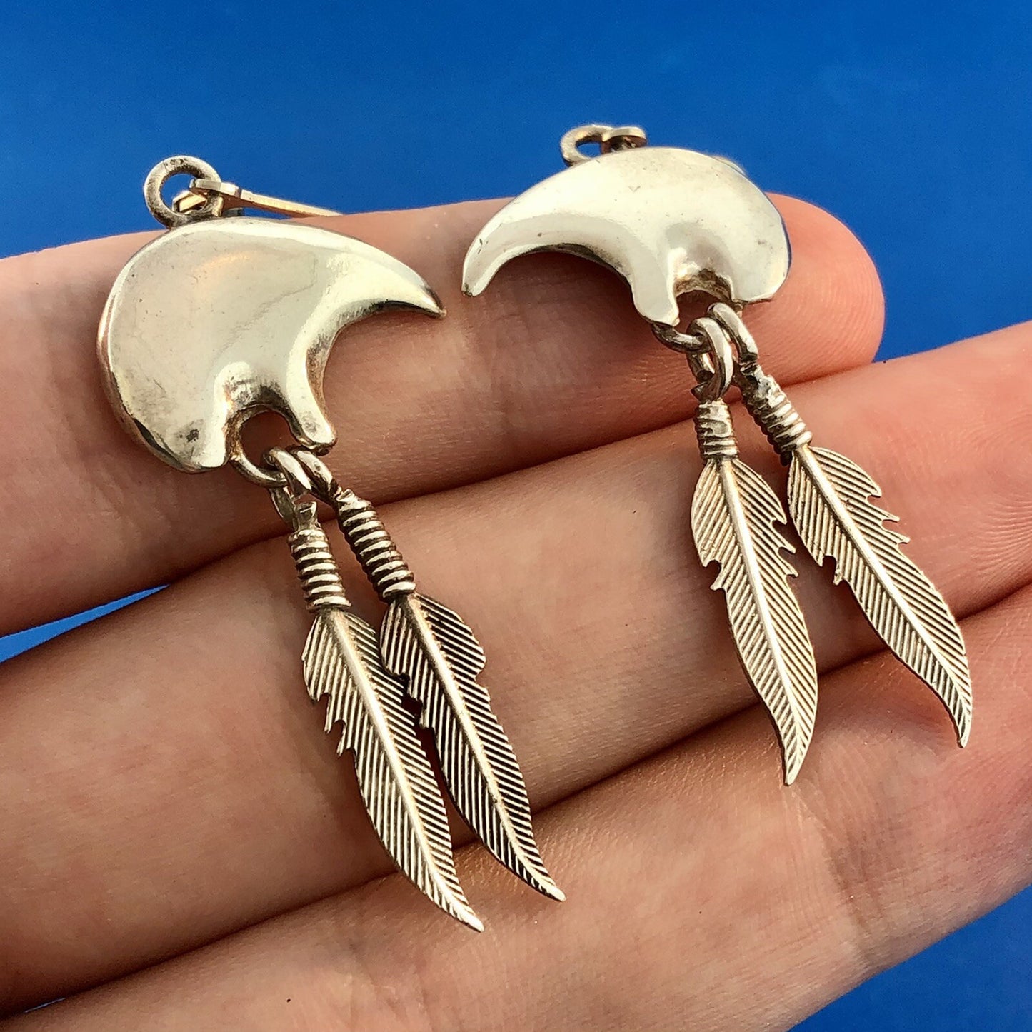 Gene Nataan Navajo 925 Sterling Silver Bear Feather Concho Drop Dangle Earrings