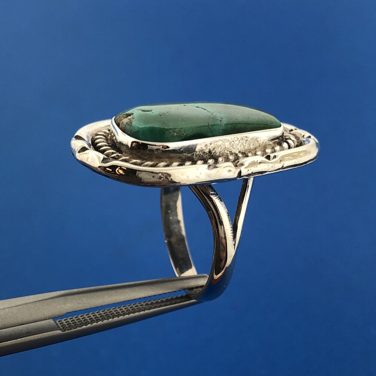 Stunning Sterling Silver 925 Green Turquoise Ovaloid Finger Ring Size 3.75