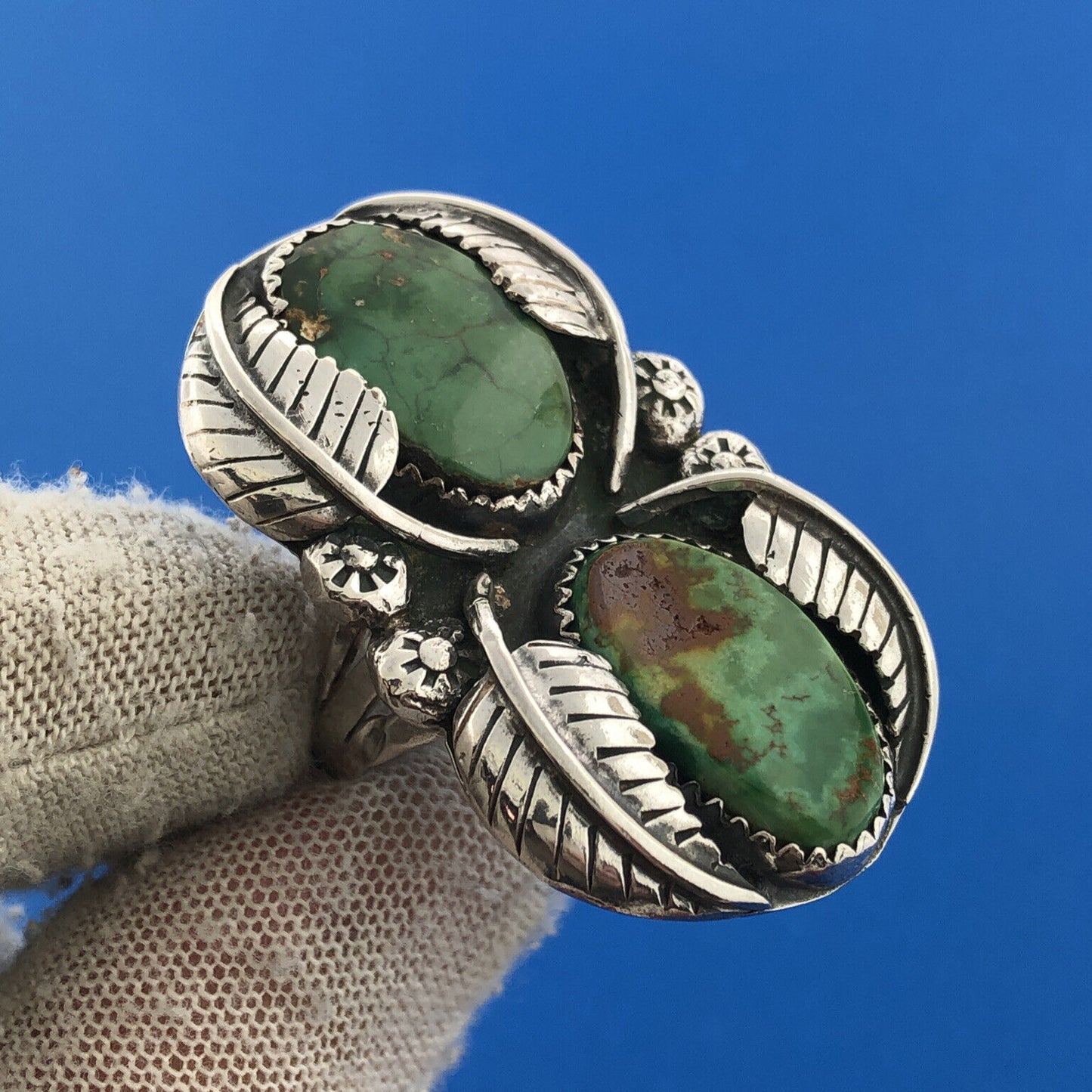 Native American R Smith 925 Sterling Silver Green Turquoise Squash Blossom Ring