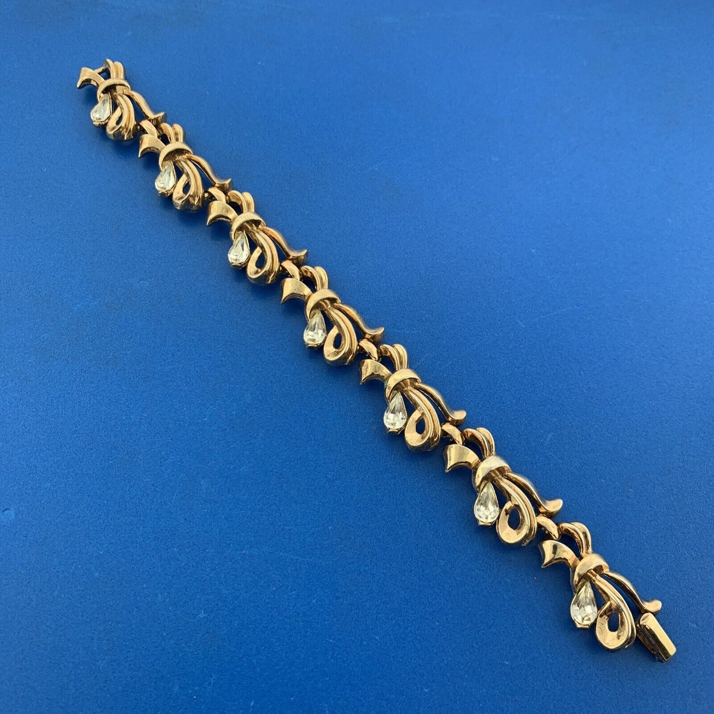 1950s Alfred Philippe Crown Trifari Gold Tone Rhinestone Bracelet Necklace Set