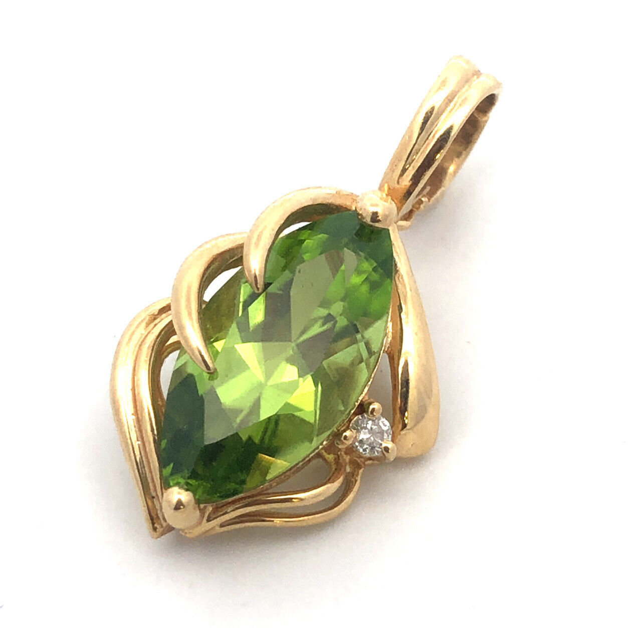 Vintage 14K Yellow Gold Marquise Peridot Round Diamond Accent Modernist Pendant
