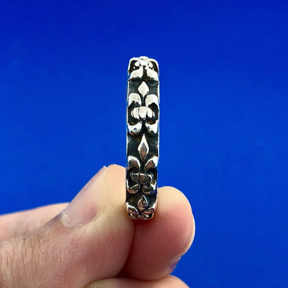 Sterling Silver 925 Fleur De Lis Intaglio Style New Orleans Cigar Band Ring