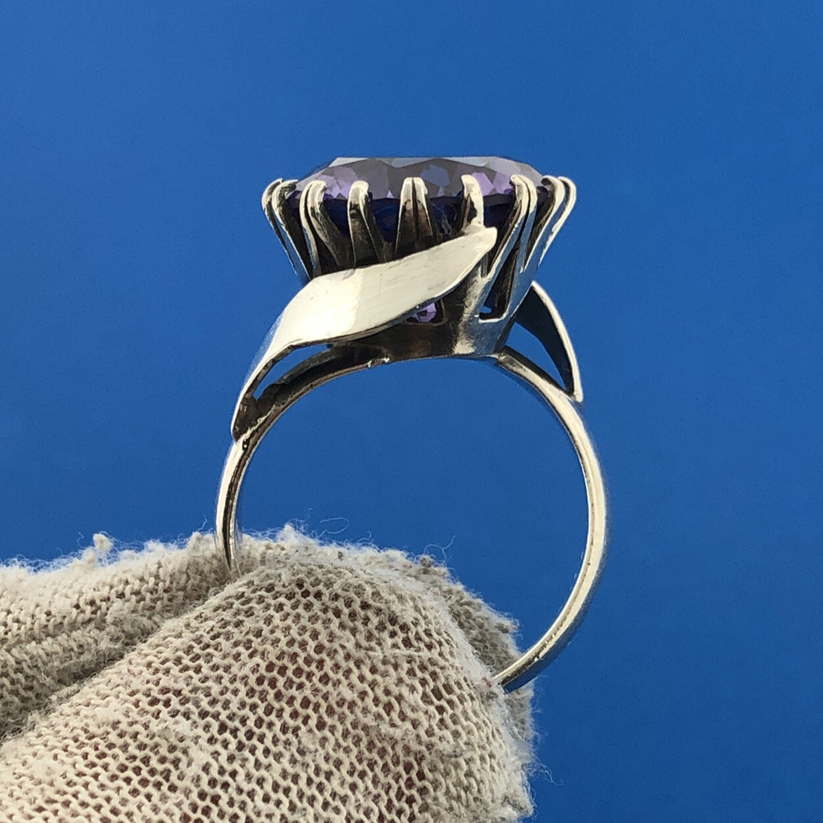Modernist Artisan Sterling Silver 925 Purple Sapphire Dramatic Statement Ring