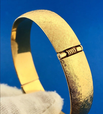 Classic Vintage Monet Gold Tone Florentine Finish Hinged Bangle Bracelet
