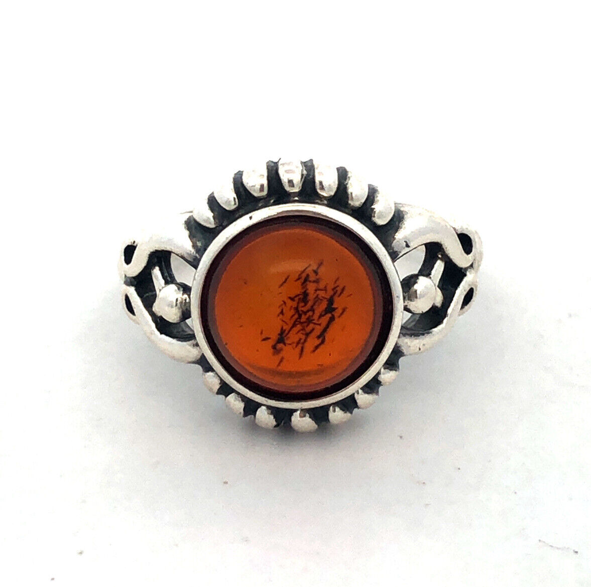 925 Sterling Silver Vintage V-8 Round Cabochon Orange Amber Cocktail Ring
