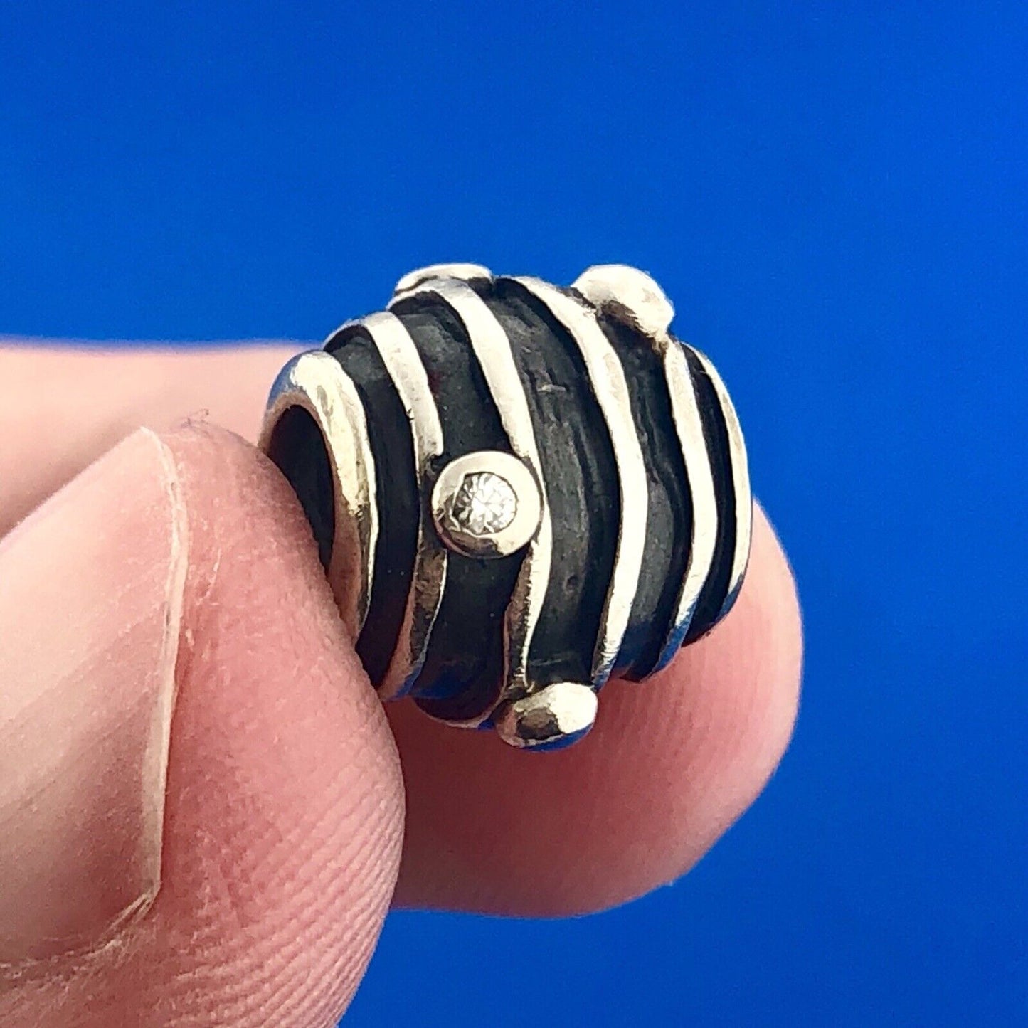 Designer 925 Sterling Silver Cubic Zirconia Bee Hive Slide Bracelet Barrel Charm