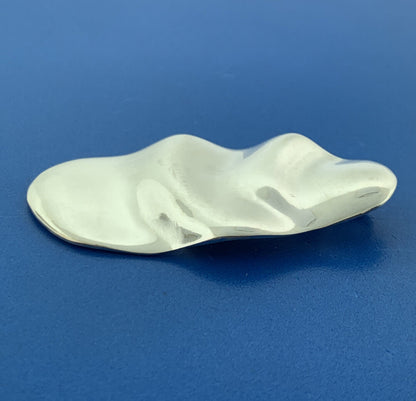 Designer Stunning Sterling Silver 925 Abstract Oval Crunched Wavy Pendant