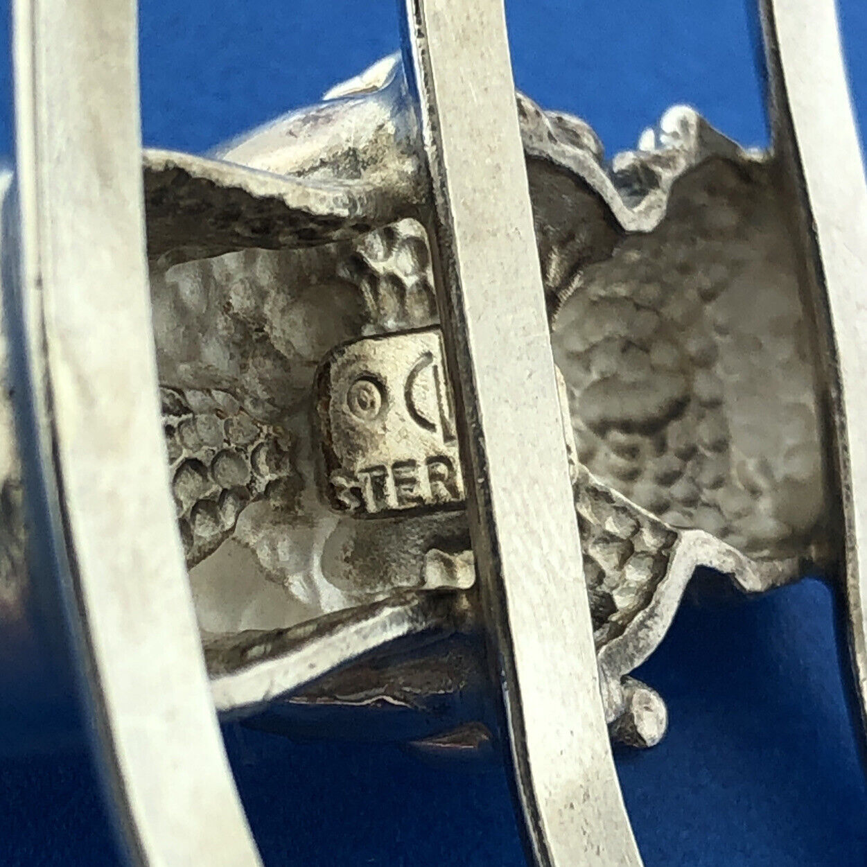 Carol Felley Pueblo 925 Sterling Silver Storyteller Doll Statement Cuff Bracelet