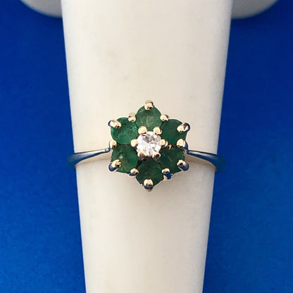 Vintage 14K Yellow Gold Designer Emerald Diamond Cluster May Anniversary Ring