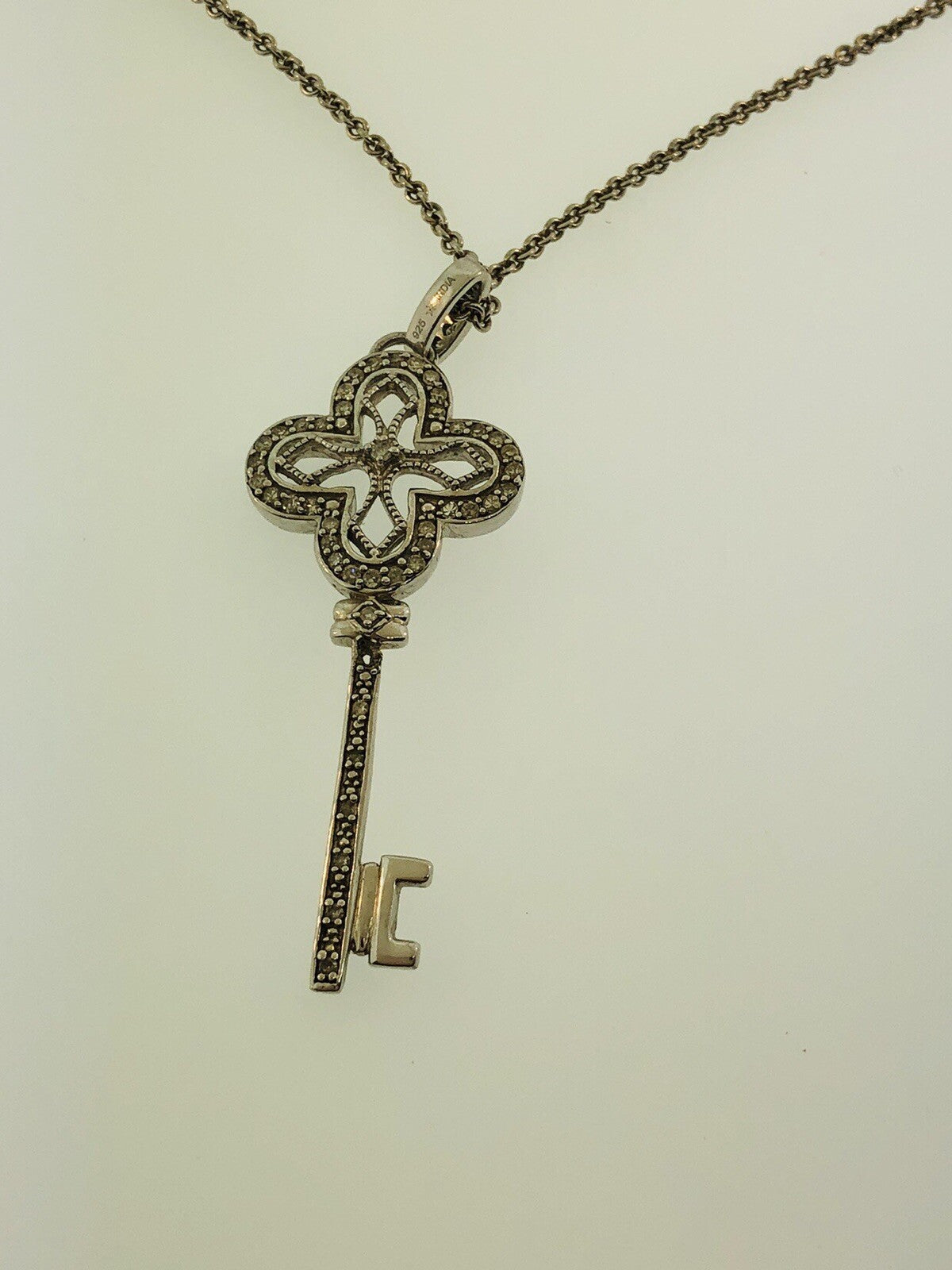 Vintage Designer Sterling Silver 925 Diamond Filigree Open Scroll Key Necklace