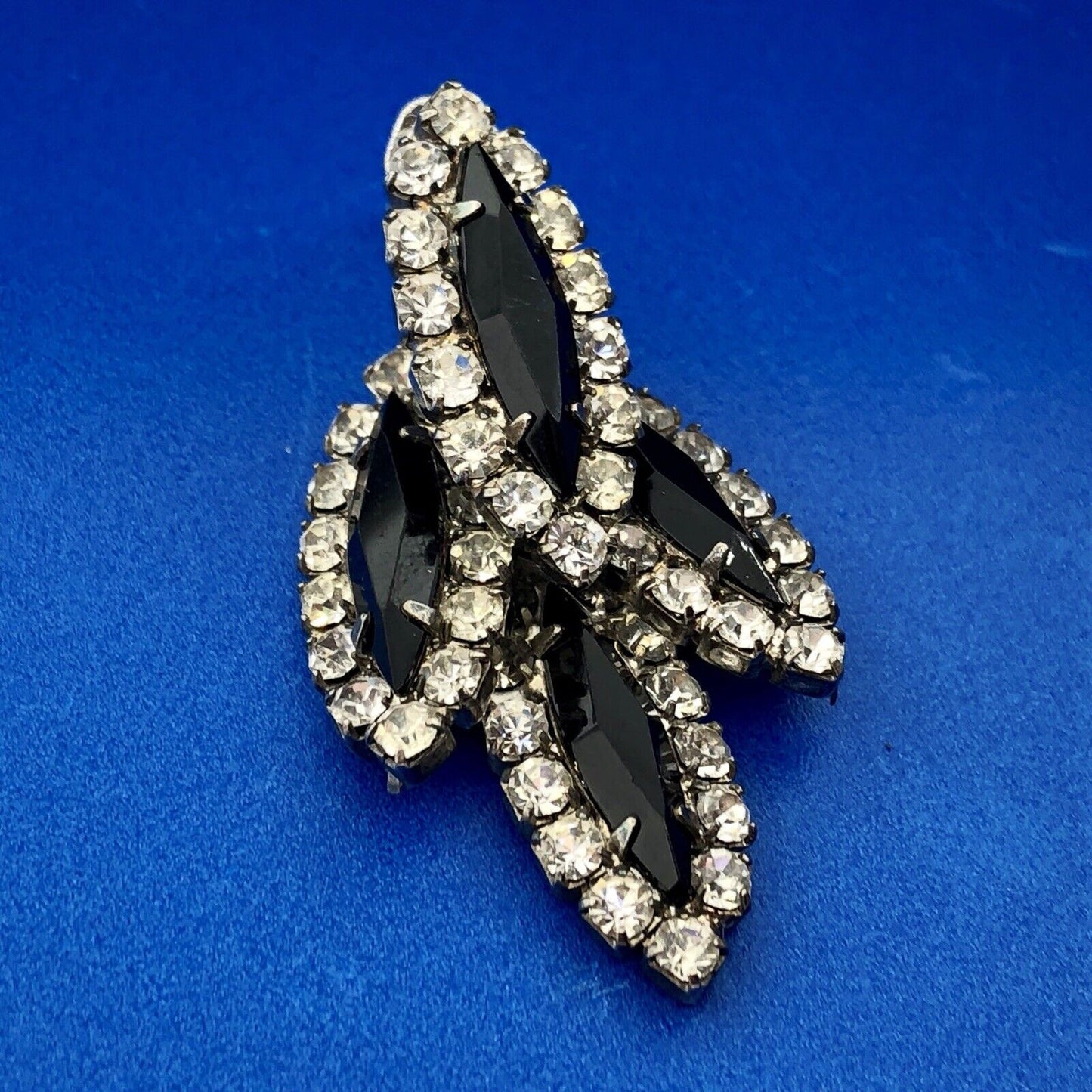 Art Deco Silver Tone Black Jet White Rhinestone Feather Leaf Dangle Earrings
