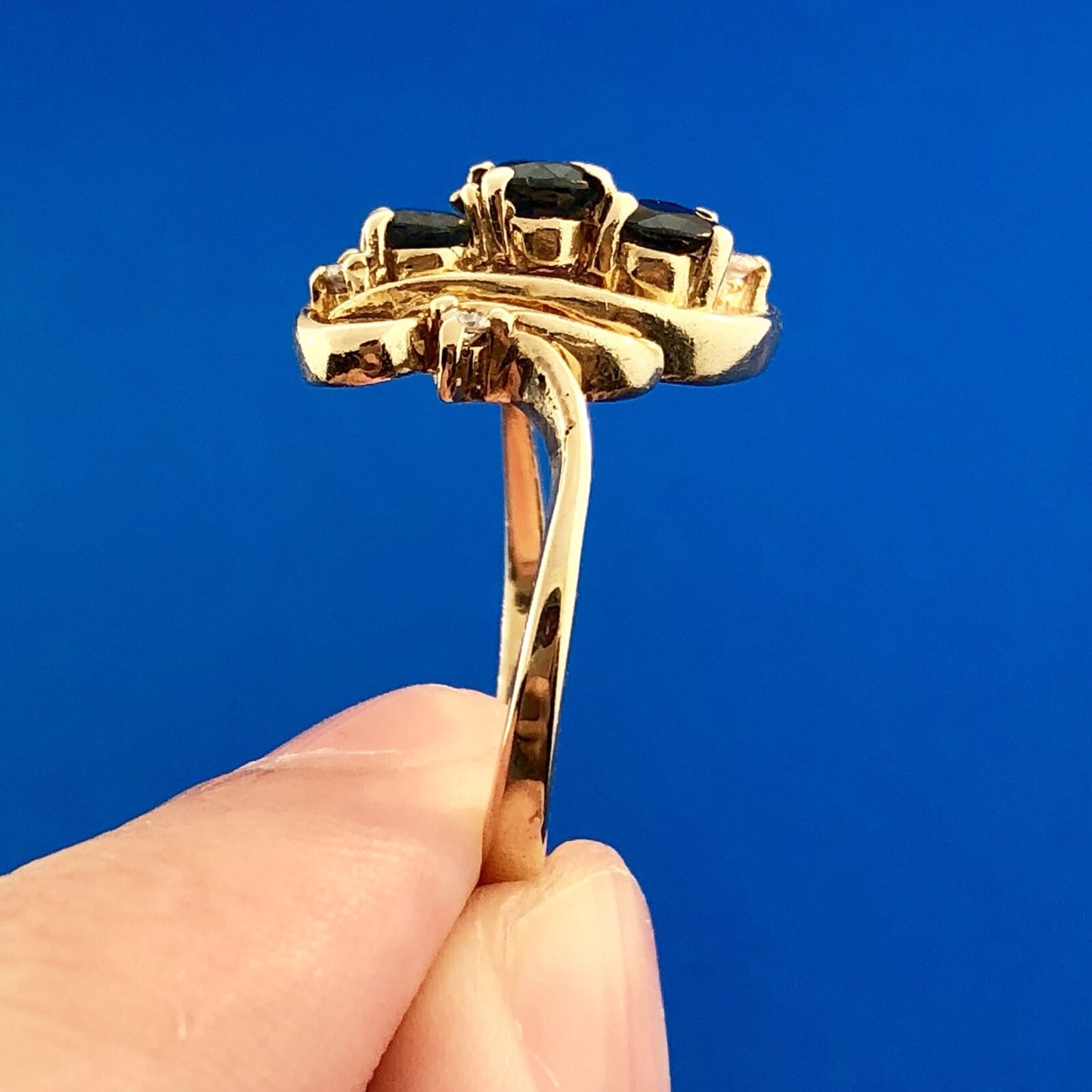 Vintage 14K Yellow Gold Sapphire Diamond Anniversary Birthstone Cocktail Ring