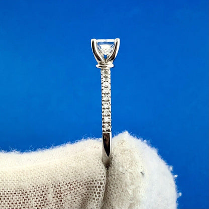 Stunning Vera Wang 14k White Gold Princess Cut Diamond Engagement Ring Size 6.25