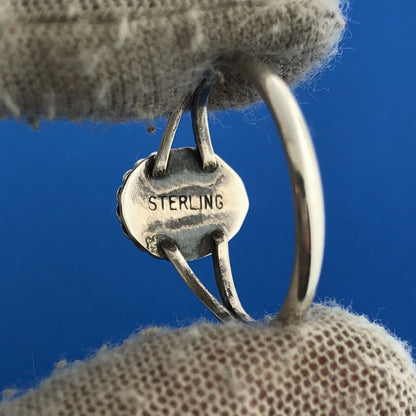 Vintage 925 Sterling Silver Ring with Oval Mother of Pearl Center Ring Size 8.75