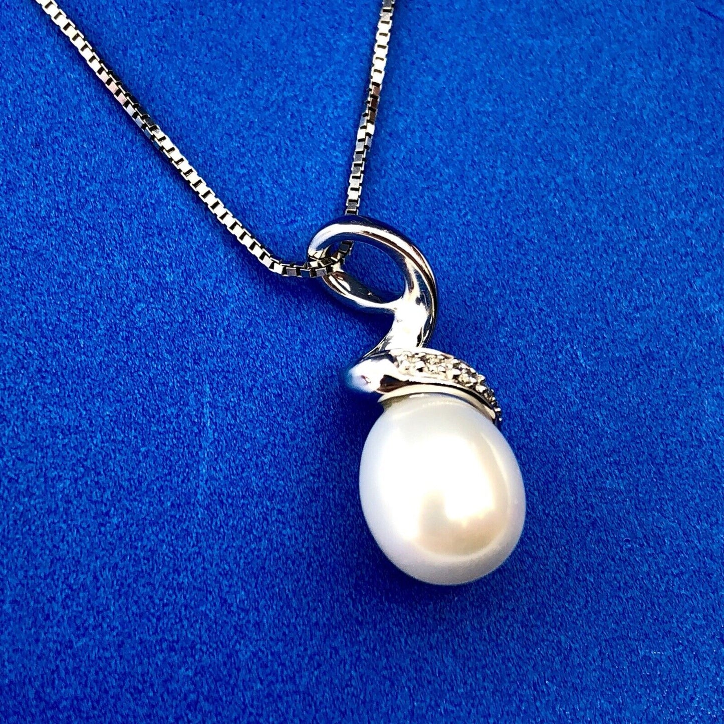 14K White Gold Pearl Diamond Accent Infinity Twist Bridal Drop Pendant Necklace