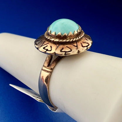 Vintage 14K Yellow Gold Turquoise Cocktail Ring Size 7.25