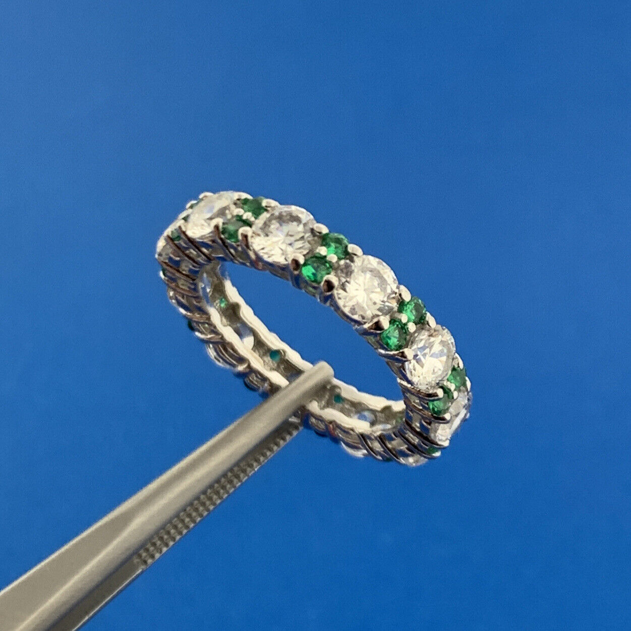 Designer 925 Sterling Silver Emerald White Cubic Zirconia CZ Eternity Band Ring