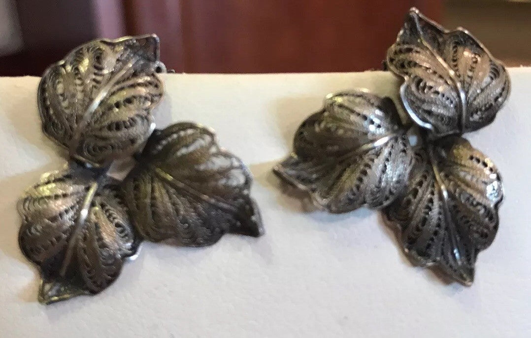 Vintage Art Deco 900 Stamped Silver Filigree Leaf Design Clip On Earrings