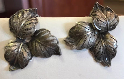 Vintage Art Deco 900 Stamped Silver Filigree Leaf Design Clip On Earrings