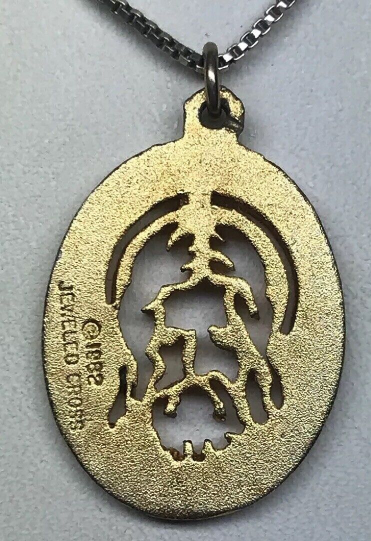1982 Jeweled Cross Gold Toned Polished Florentine Jesus Face Cutout Disc Pendant
