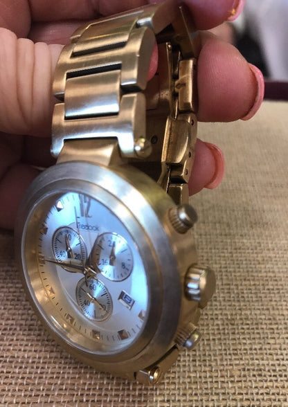 Unisex Gold-Toned Stainless Steel Freelook Chronograph Quartz Watch HA1136CHMG