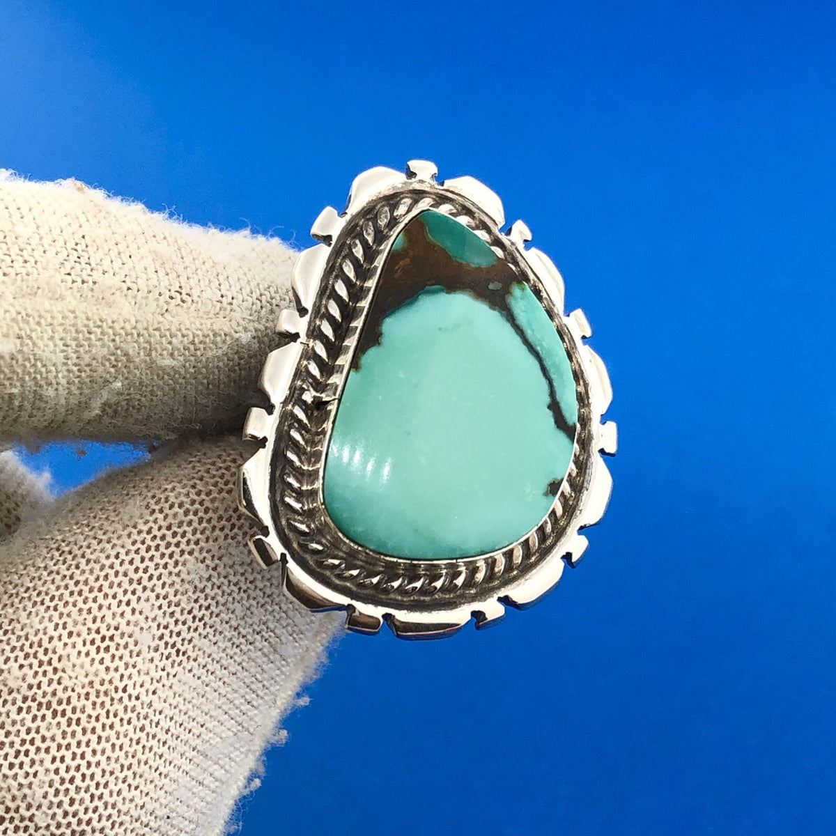 Native American Unsigned 925 Sterling Silver Turquoise Trilliant Statement Ring