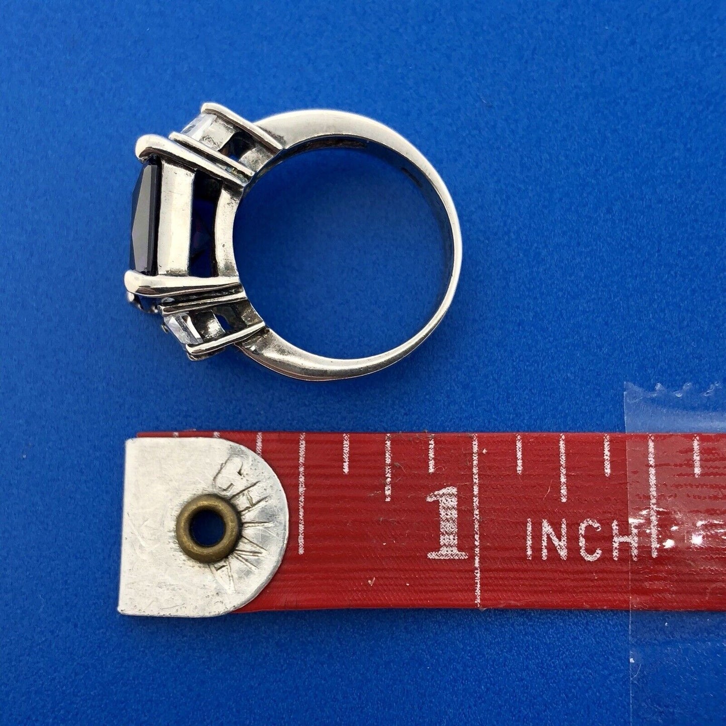 Dramatic Sterling Silver 925 Purple White CZ Statement Fashion Cocktail Ring