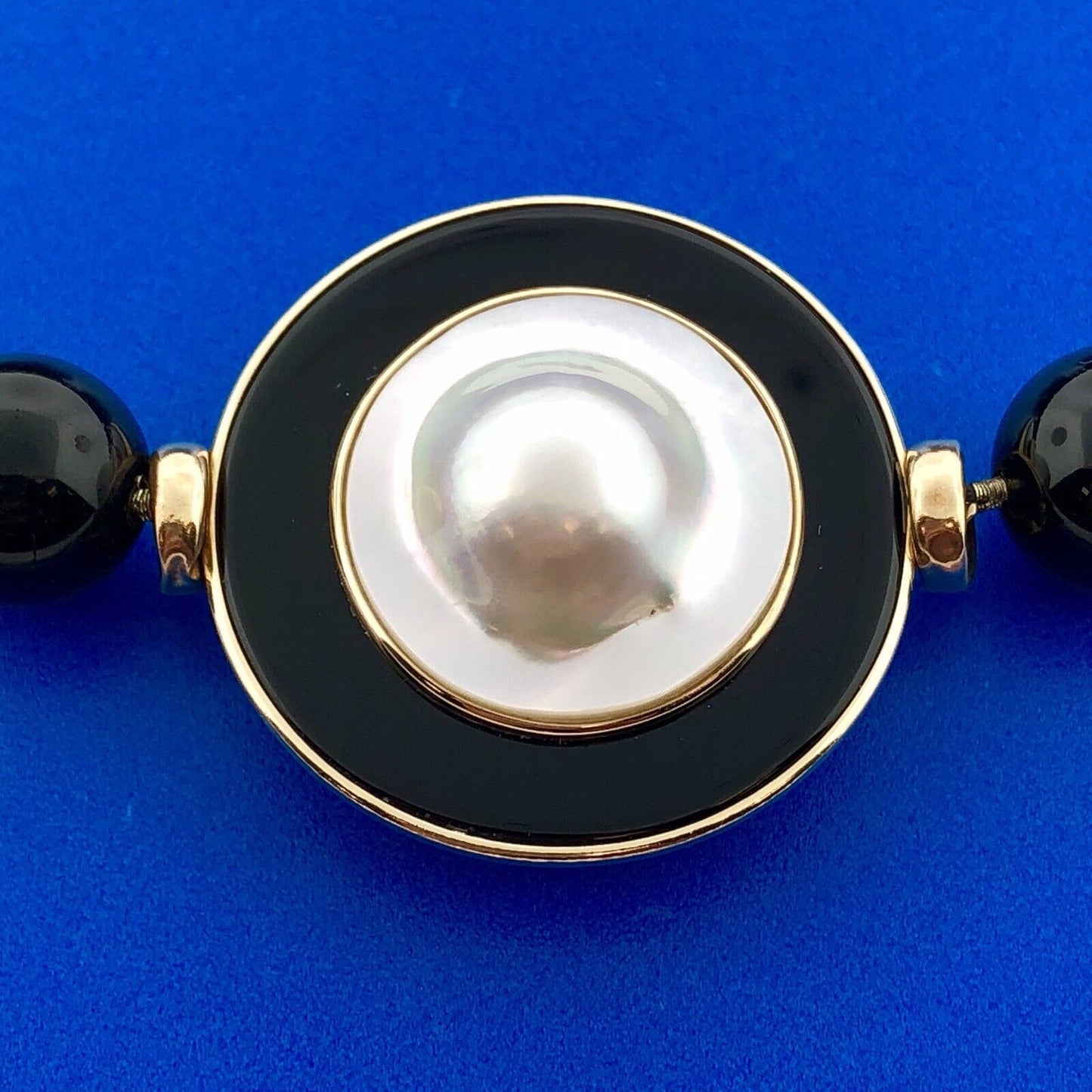 14K Yellow Gold Black Onyx Bead Mother Of Pearl Black White Modernist Necklace