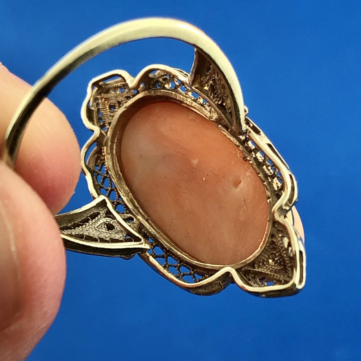 Victorian 14K Yellow Gold Carved Pink Cameo Filigree Statement Finger Ring