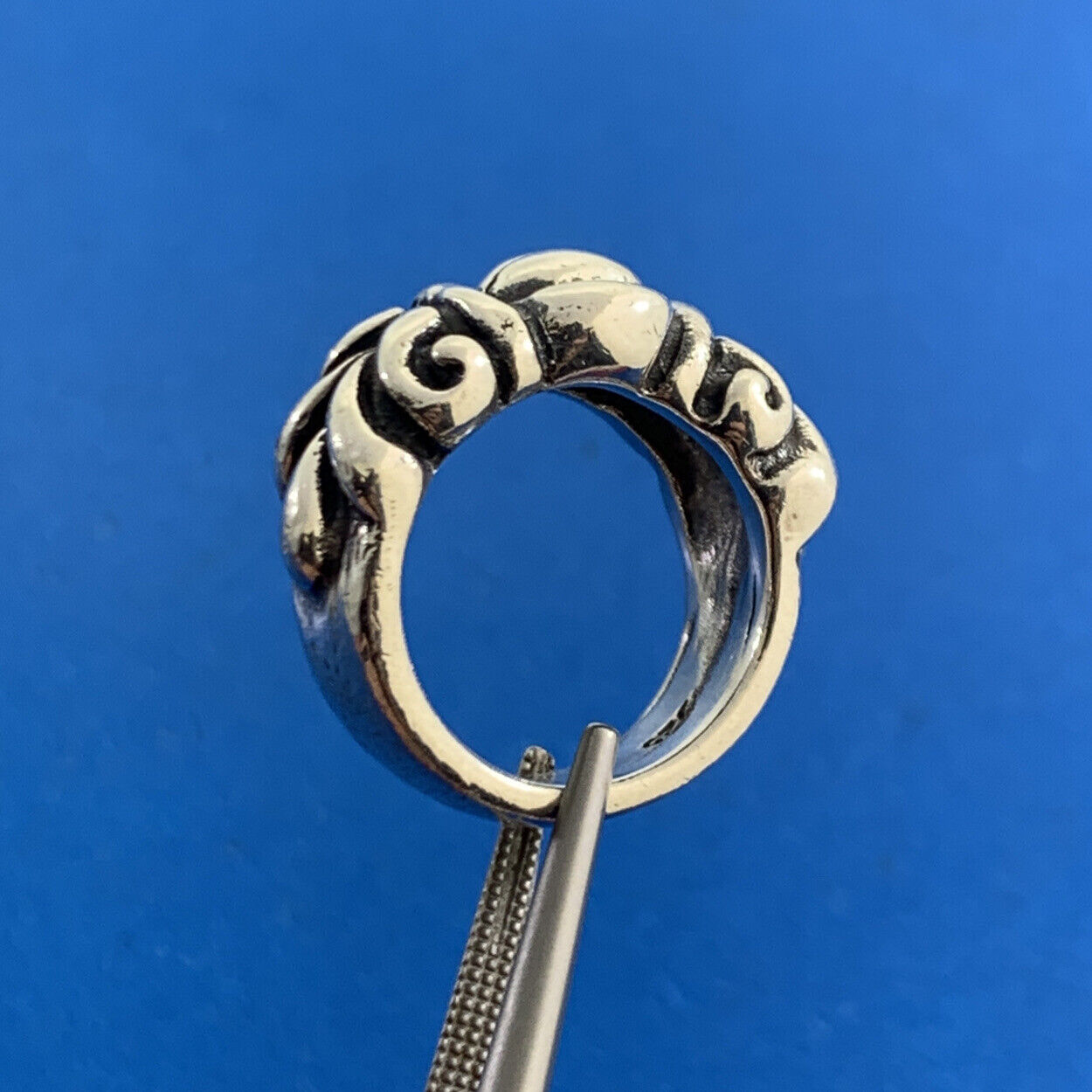 925 Sterling Silver Fleur De Lis Wide Band Size 4.75 Ring