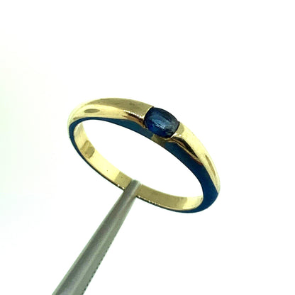 14K Yellow Gold Estate Oval Blue Sapphire Size 6.75 Stackable Band Ring